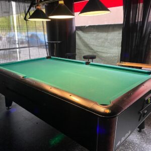 Käytetty Buffalo 8' automaatti-biljardipöytä