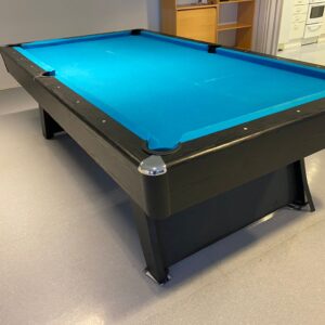 Käytetty Sharpshooter 8' biljardipöytä