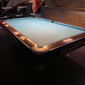 Used Olio 9' pool table