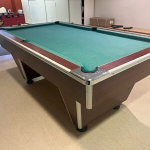 Käytetty Supreme 6' poolpöytä